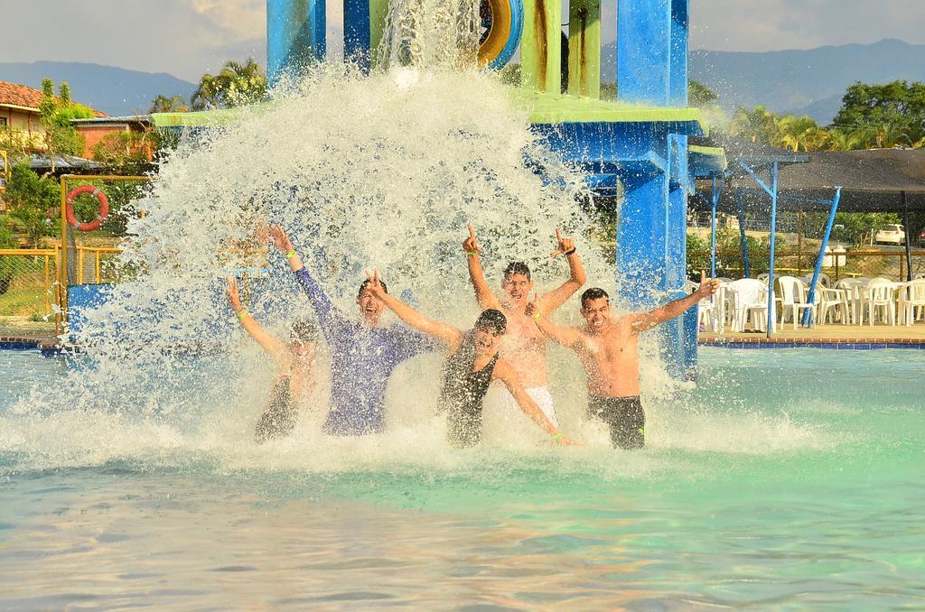 Hotel Campestre Las Bailarinas アルメニア エクステリア 写真
