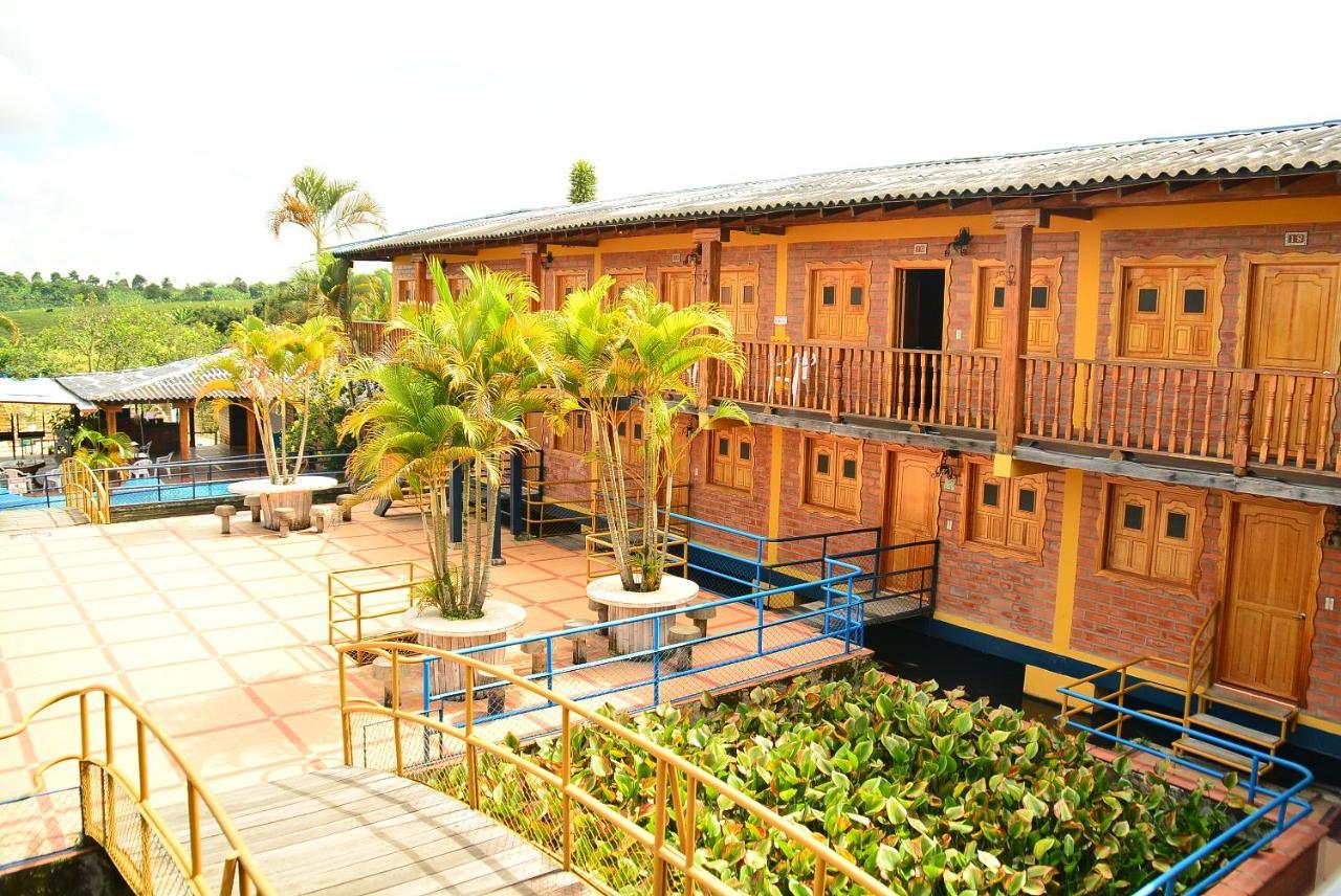 Hotel Campestre Las Bailarinas アルメニア エクステリア 写真